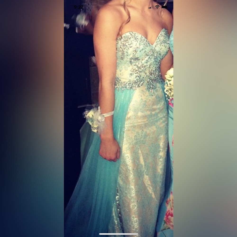 Stunning Prom Dress!